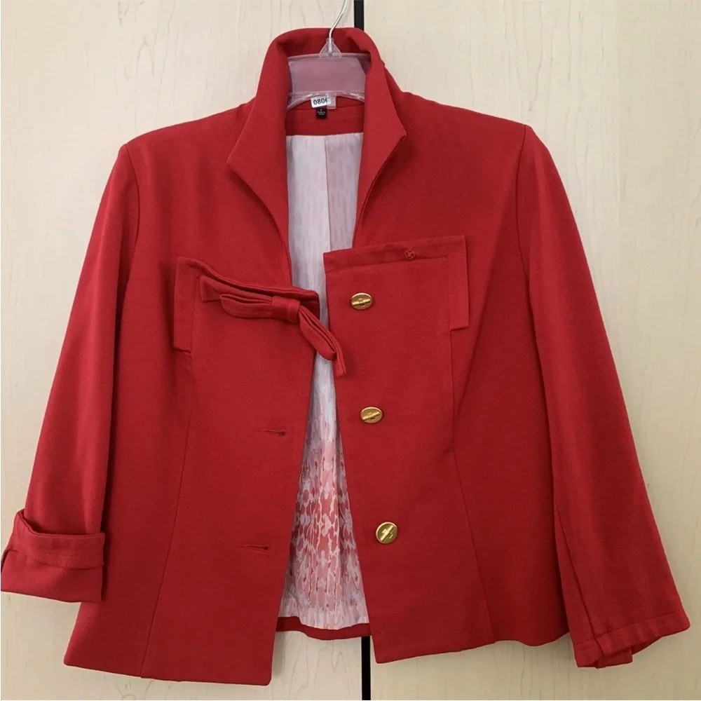 Cabi Love Carol Collection Blazer Jacket Women's Bow Beau Gold Button Red Size 6